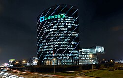 Edificio corporativo del grupo Intercorp en Lima