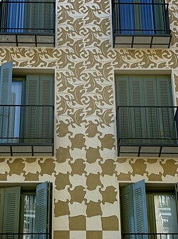 Decoración urbana con un motivo de Escher