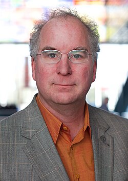 Brewster Kahle en una fotografía de 2015