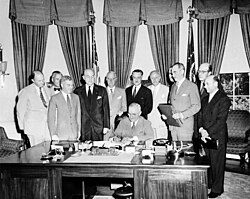 Firma del Tratado de Washington