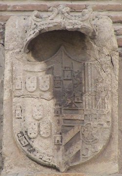 Escudo de Juana de Austria en Alcalá de Henares.