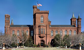 El edificio del Instituto Smithsoniano conocido como El Castillo