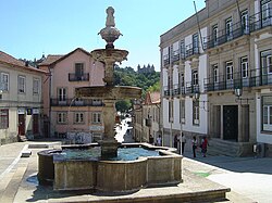 Vista de Santa Maria da Feira en Portugal