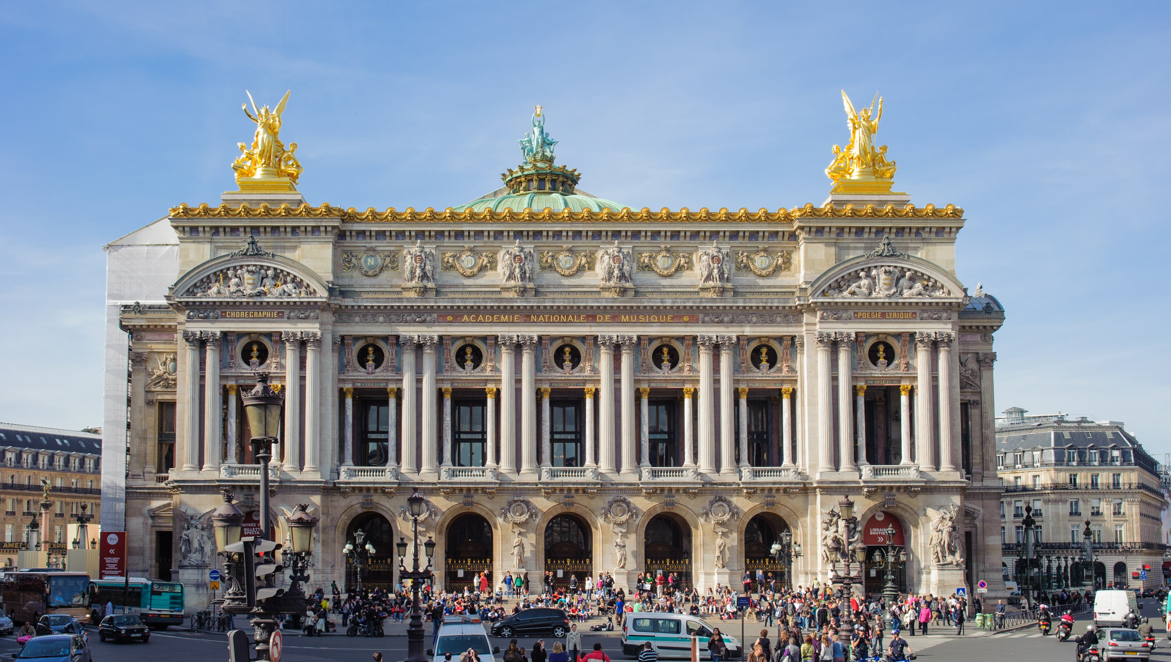 Fachada exterior de la Ópera Garnier