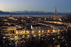 Vista panorámica de Turín desde el Monte dei Cappuccini