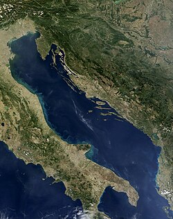 Vista satelital de la región adriática