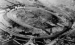 Fotografía histórica de la construcción del estadio