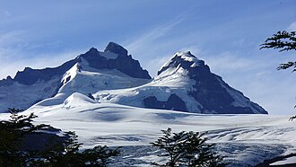 Cerro Tronador con sus glaciares
