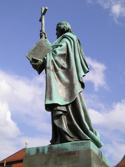 Estatua de San Bonifacio en Fulda