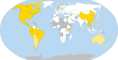 Mapa mundial de colores de líneas centrales en carreteras