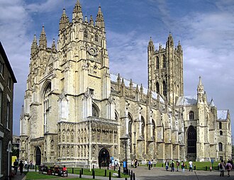 Vista exterior de la Catedral de Canterbury en el Reino Unido