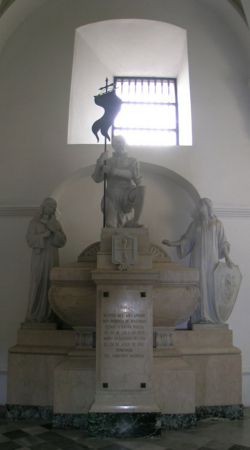 Tumba histórica de Rodrigo de Bastidas en la Catedral Basílica de Santa Marta