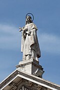 Estatua de Santa Catalina de Siena.