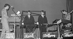 Formación clásica de Kraftwerk en 1976