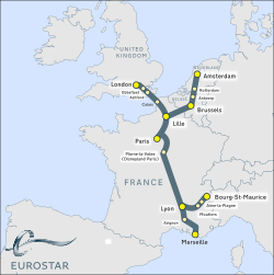 Mapa geográfico de la red de transporte y conexiones ferroviarias.