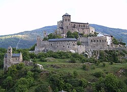 Fachada y estructura de la Basílica de Valère