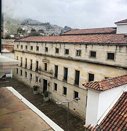 Detalle de las instalaciones del Palacio de San Carlos en Bogotá