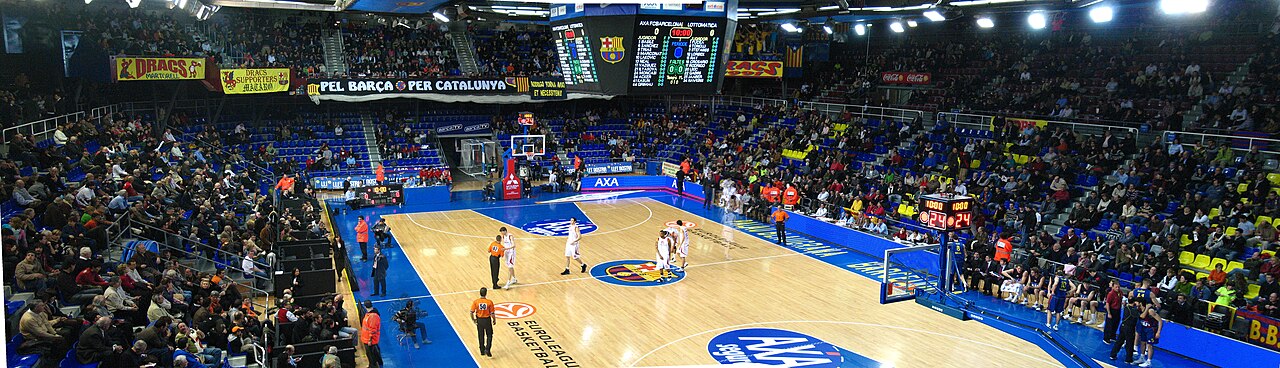 Ambiente en el interior del Palau Blaugrana durante un partido de Euroliga