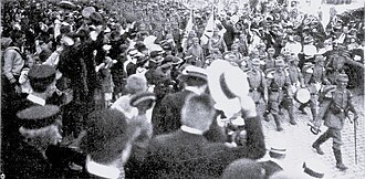 Regimiento alemán marchando hacia el frente en agosto de 1914 en la ciudad de Lübeck