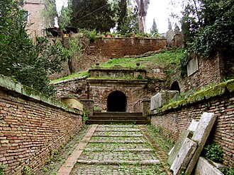 Entrada principal a la Tumba de los Escipiones
