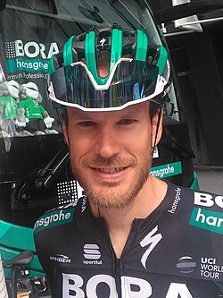 Jempy Drucker participando en la Vuelta a España