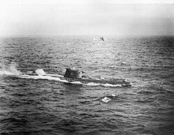 Submarino soviético B-59 interceptado