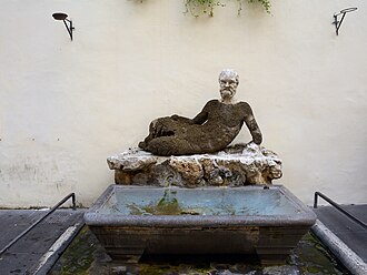 Fontana del Babuino situada en las calles de Roma.