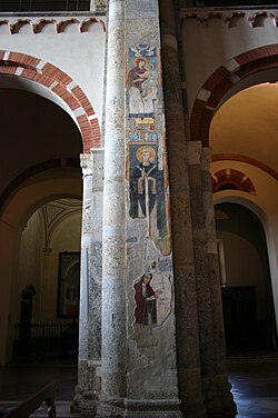 Frescos del siglo XIII en Milán con la Virgen, el Niño, san Ambrosio y el donante Bonamico Taverna.