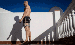 Demostración de un burpee básico
