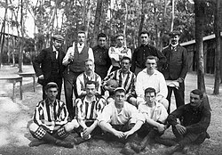 Equipo de fútbol universitario