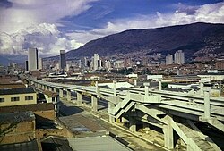 Construcción de la Estación Alpujarra del Metro de Medellín