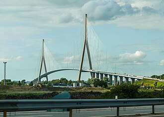 Vista general del Puente de Normandía desde la autopista A29