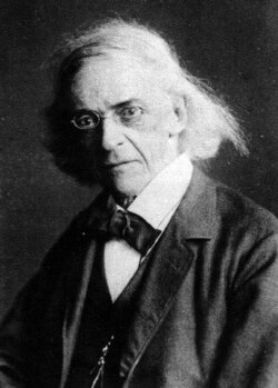 Retrato fotográfico de Theodor Mommsen en su vejez.