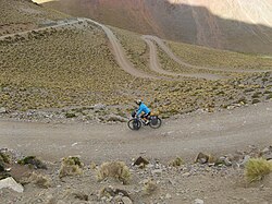 Cicloturismo en el Abra del Acay