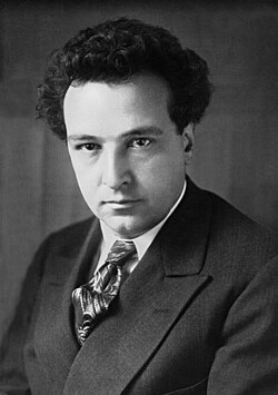 Retrato fotográfico de Arthur Honegger
