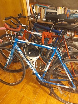 Ciclistas reunidos en una Masa Crítica