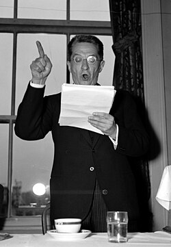 Kérenski discursando en Washington