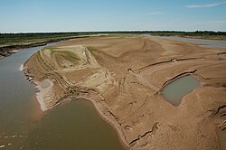Bancos de sedimentos en el río Bermejo