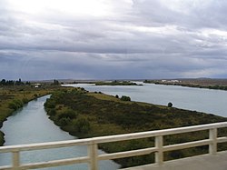 Vista paisajística general del entorno fluvial