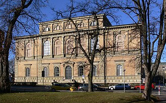 Fachada y estructura arquitectónica de la Alte Pinakothek