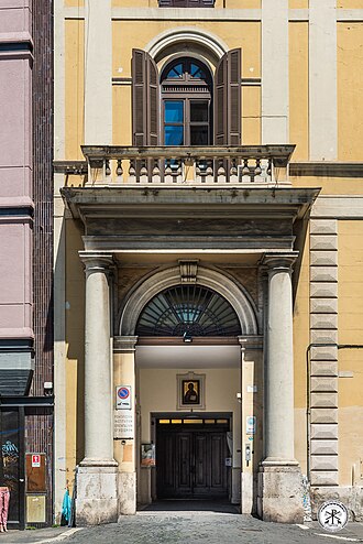 Fachada del Pontificio Instituto Oriental en Roma