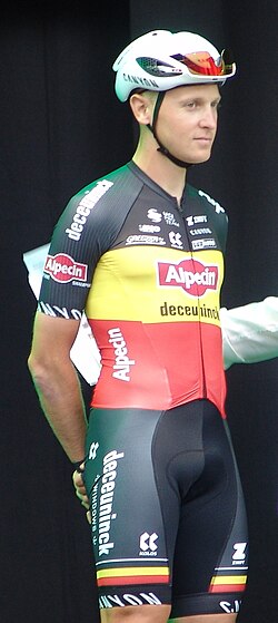 Tim Merlier celebrando su título de campeón belga