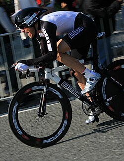 Alexandre Moos con el maillot del equipo en el Tour de California 2008