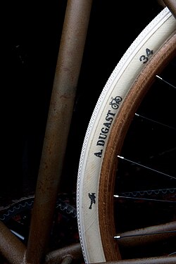 Neumático tubular de ciclocrós