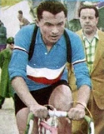 Fotografía de archivo que muestra al ciclista Jean Dotto