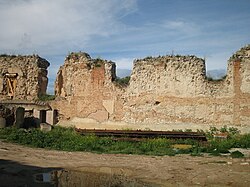 Muros del Alcázar con distintas fases constructivas
