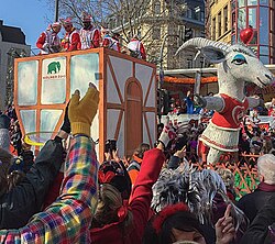 Jugadores en el desfile de carnaval