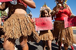 Marcha de mujeres indígenas en Brasil