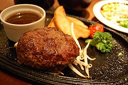 Torta de carne elaborada en Japón