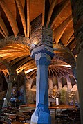 Columna inclinada de basalto de Castellfollit de la Roca en el interior